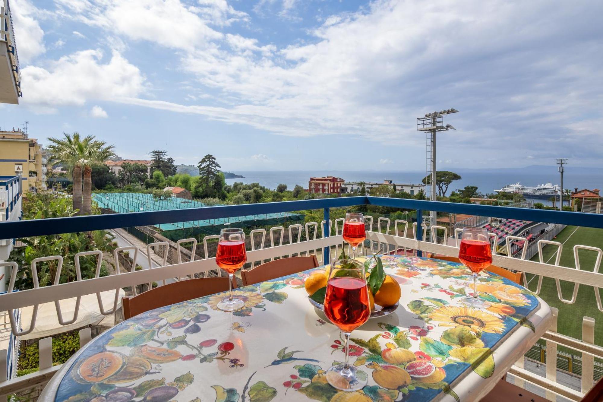 Residenza Le Sirene City Center Sorrento Exterior photo