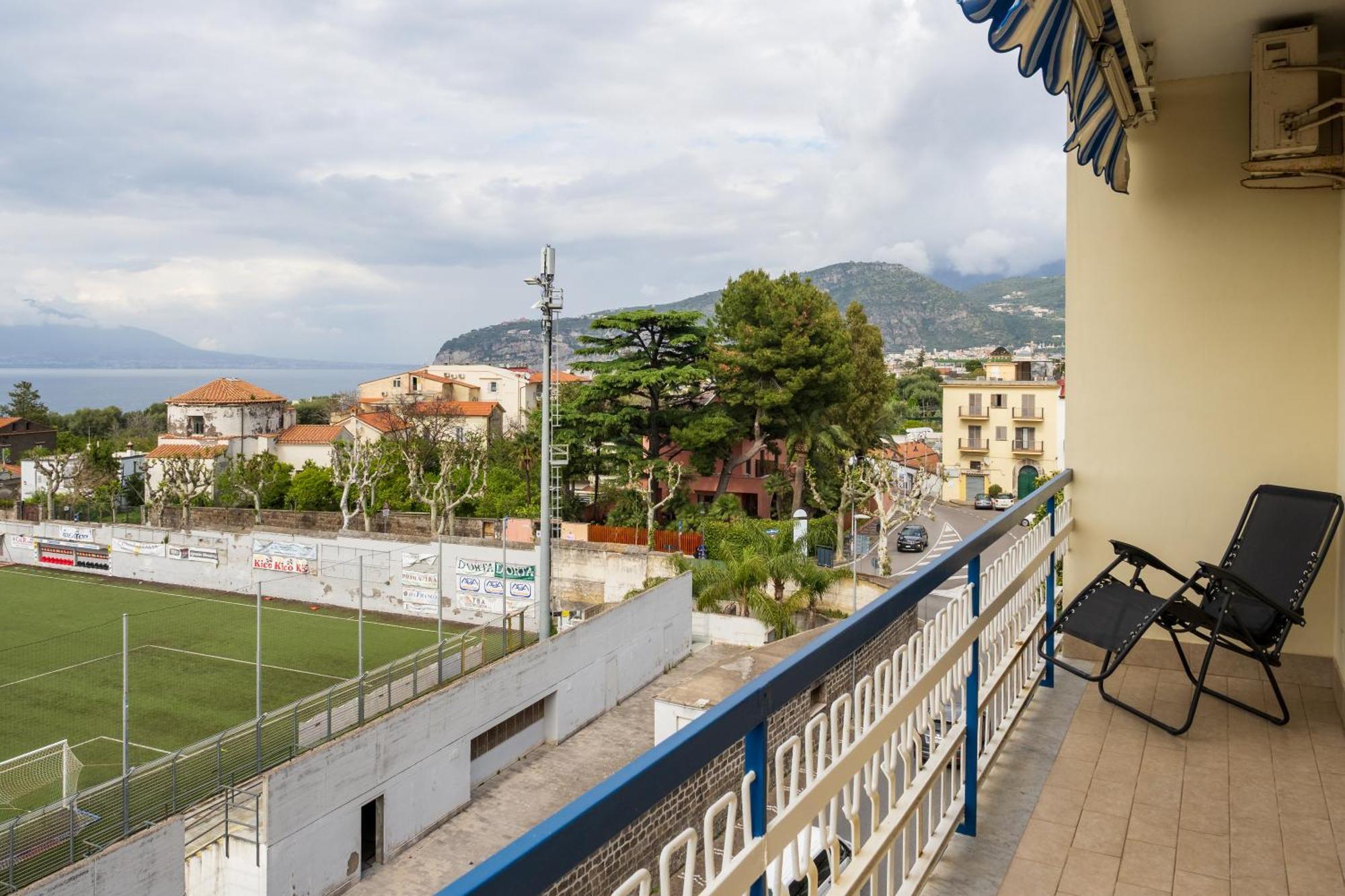 Residenza Le Sirene City Center Sorrento Exterior photo