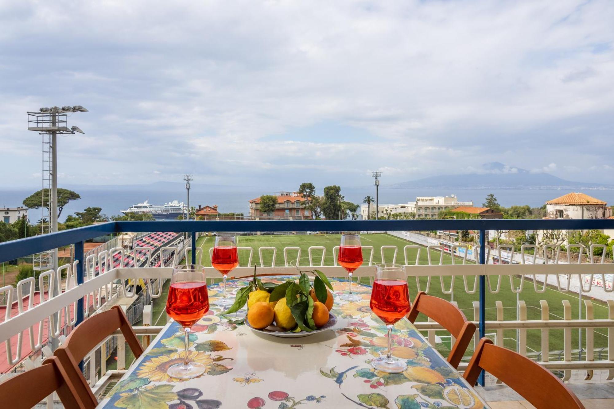 Residenza Le Sirene City Center Sorrento Exterior photo