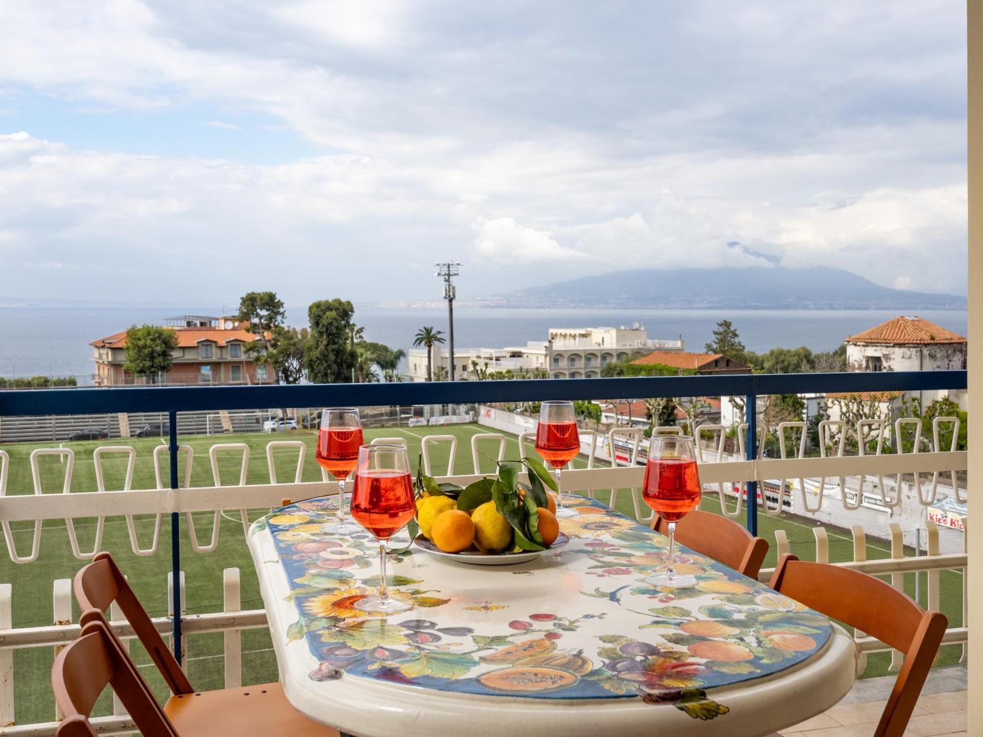 Residenza Le Sirene City Center Sorrento Exterior photo