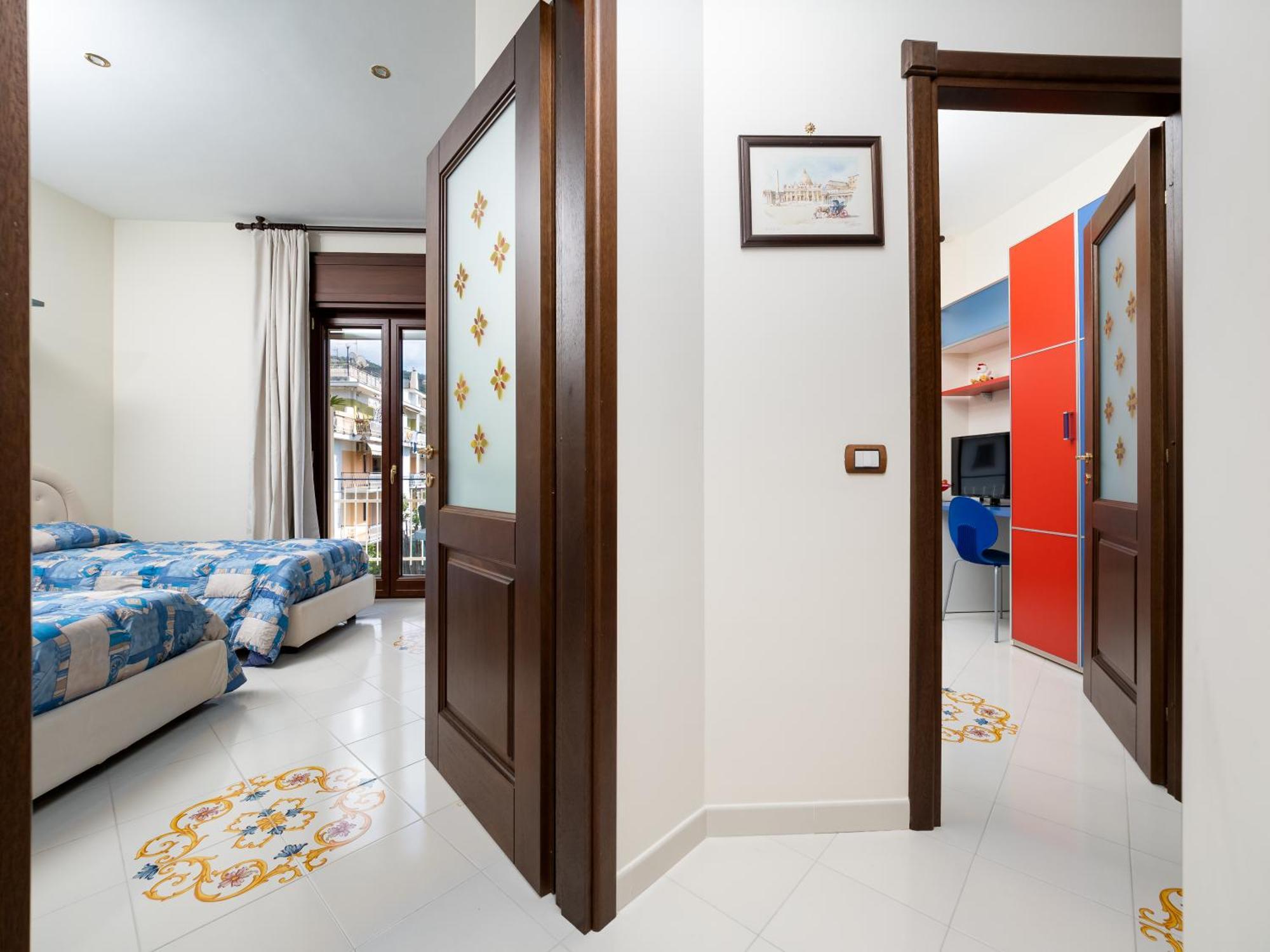Residenza Le Sirene City Center Sorrento Exterior photo
