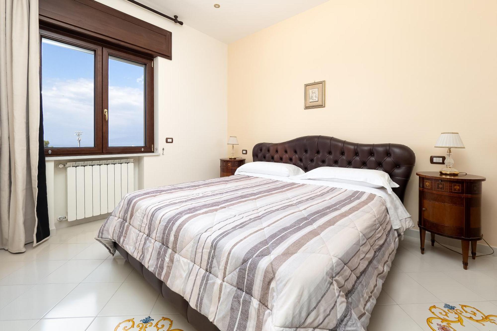 Residenza Le Sirene City Center Sorrento Exterior photo
